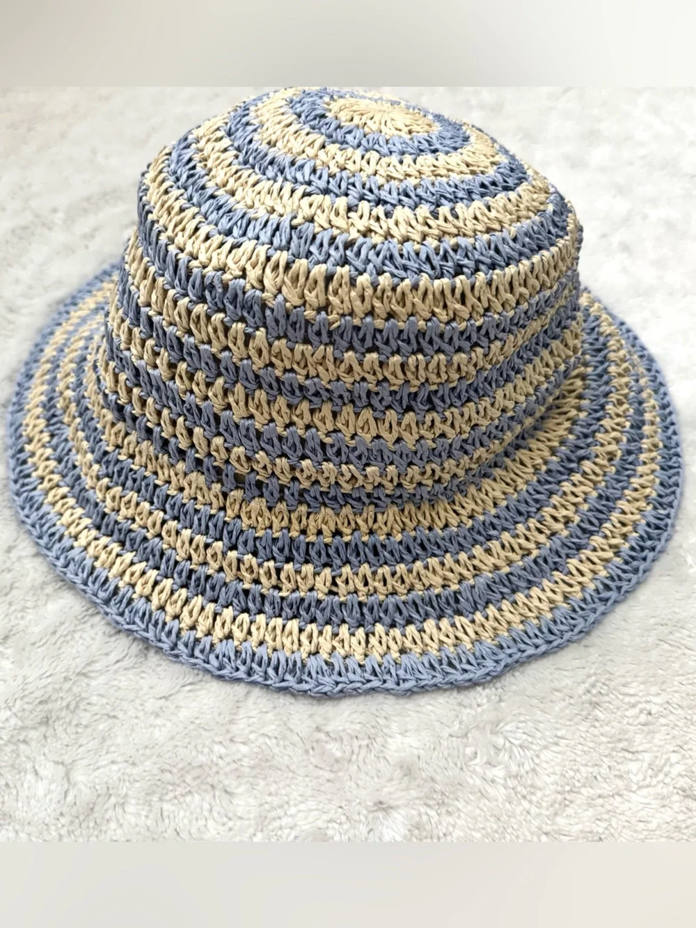 NWT- HOUSE OF HARLOW Blue Stripe Straw Bucket Hat